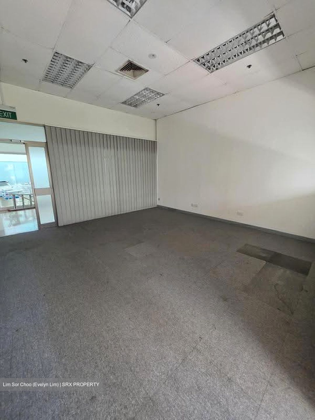 High Street Centre (D6), Retail #621497041